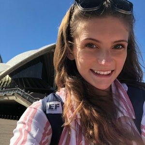 Meet your Posher, Alanna